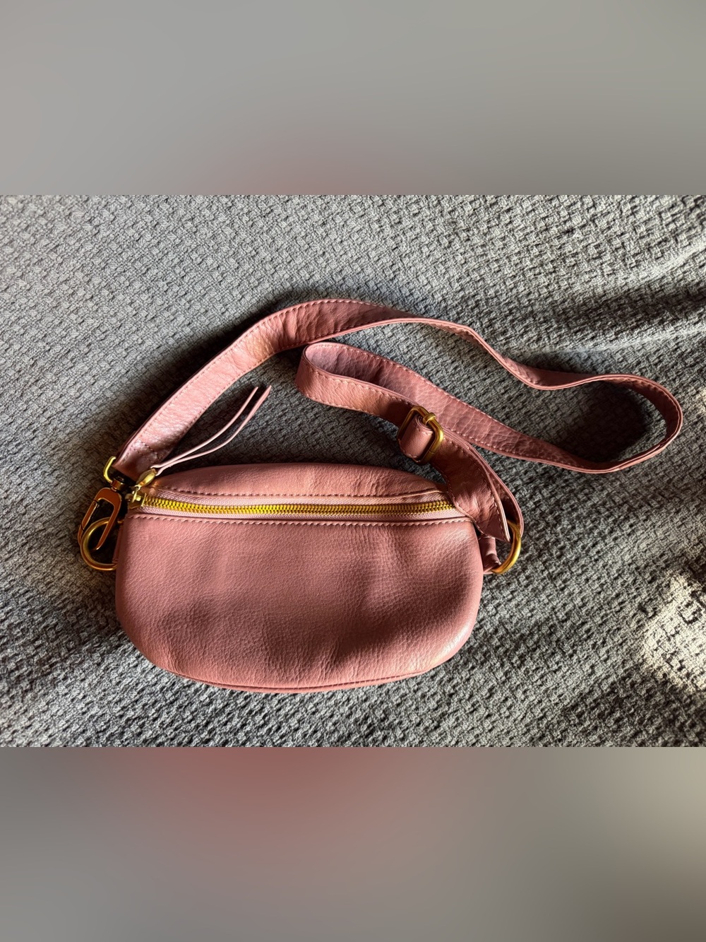 HOBO Mauve Pink Genuine Leather Belt Bag Crossbody Sling Purse